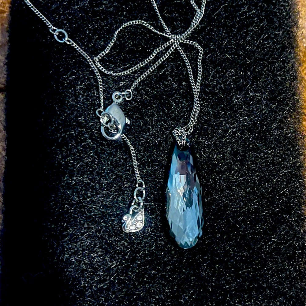 2 sided Swarovski necklace black